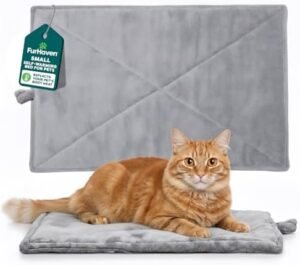 FurHaven ThermaNAP Self Warming Cat Mat/Dog Bed for Crates with Self-Warming Technology for Cozy Rest, Fully Machine Washable, Small, Plush Faux Fur, Gray